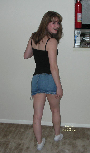 Pic #1*EY 19 Yr Old Runt Is Back!