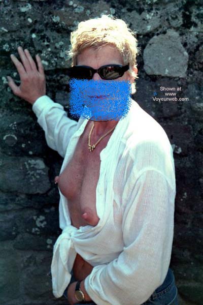 Pic #1 My Sexy Wife at The Family Seat