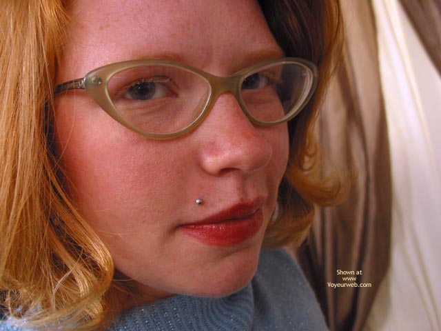 Pic #1Madison'S First Time On Vw