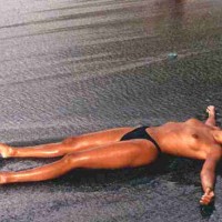 Nuda in Inverno (Frozen Nude)