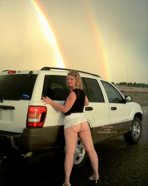 Milf - Milf, Sexy Ass, Sexy Shoes , Milf, Rainbow With Naked Ass, Naked Ass, Bare Ass, Rainbow, Flashing Ass On Road, White Skirt, Black T Shirt, Black T Shirt, White High Shoes