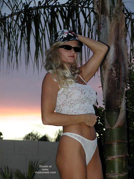 Pic #1Blonde &amp; Blue