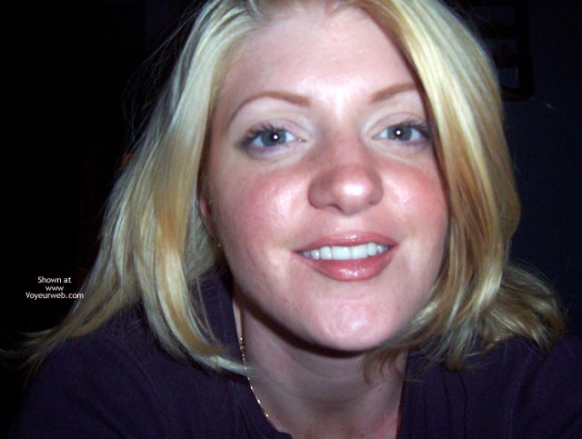 Pic #1Hot And Alone!