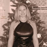 *SN Abril Does Black and White