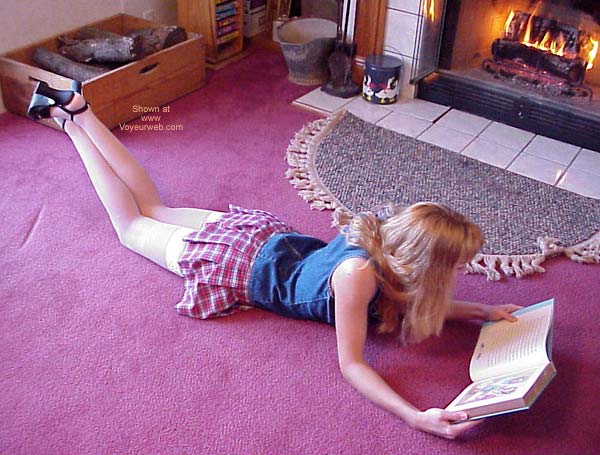 Pic #1*SN Little Friend Goes to School