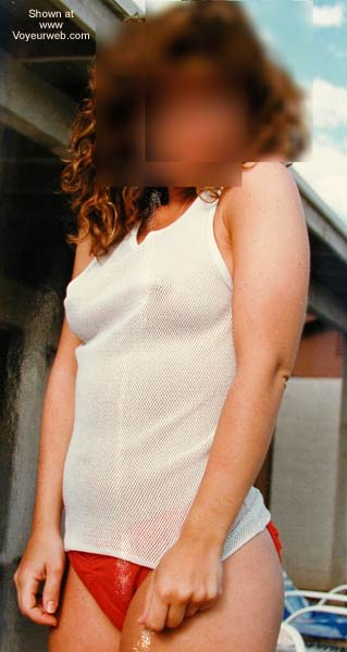 Pic #1Lynn--Poolside