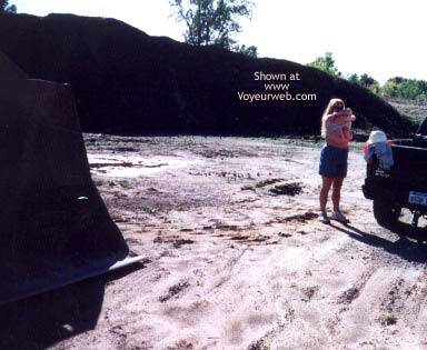 Pic #1Hannas Hard Hat