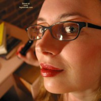 Leila Studies Sexuality In The Nude