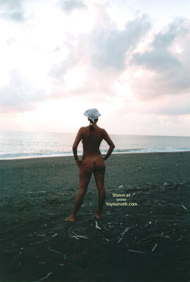 Pic #1Kikka, Clouds And A Beach