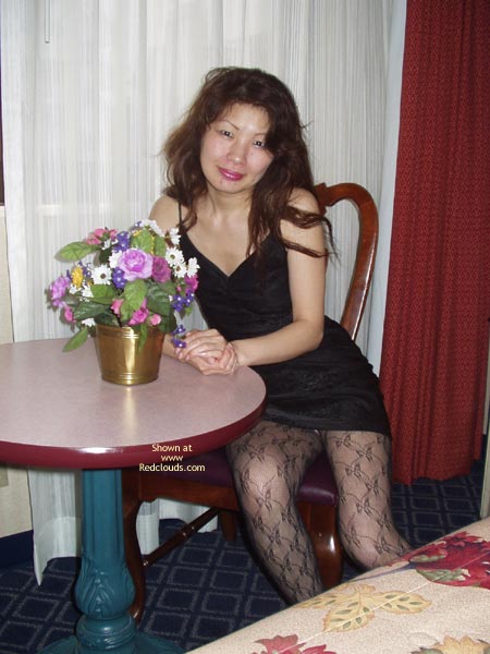 Pic #1Jgf Loves To Pose Nude