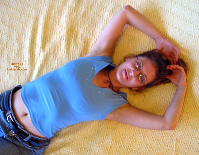 Pic #1Gala Spreads Her Ass And Pussy