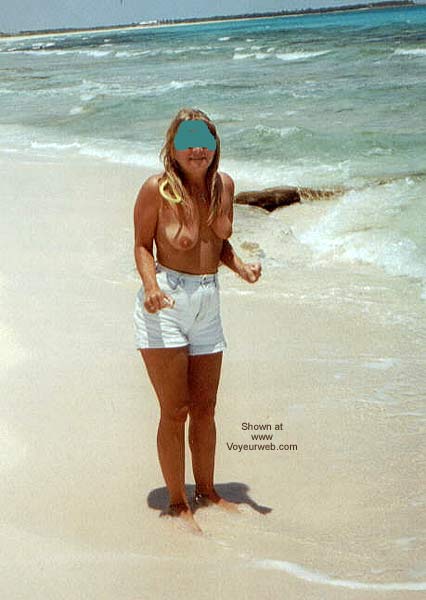 Pic #1Debra Loves The Beach