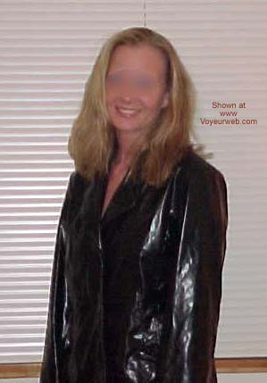 Pic #1Hot Snow Bunny