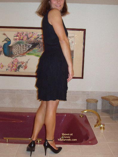 Pic #1Sexy J. Dressed In Black