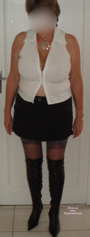 Pic #1 Mature Woman