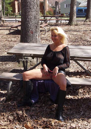 Pic #1Marcia in The Park