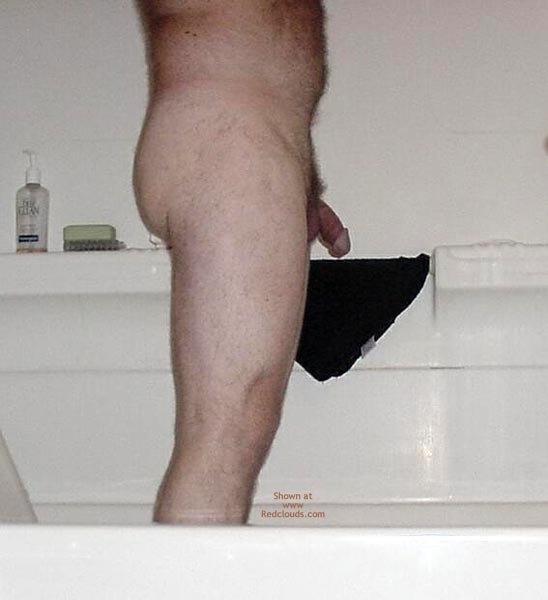 Pic #1M* Harley Comes Clean