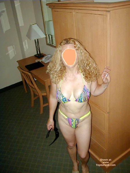 Pic #1Colombian Wife