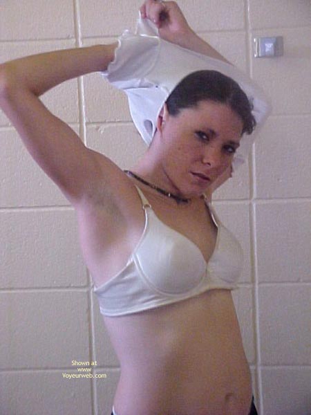 Pic #1 Raven 20y.O. Newbie