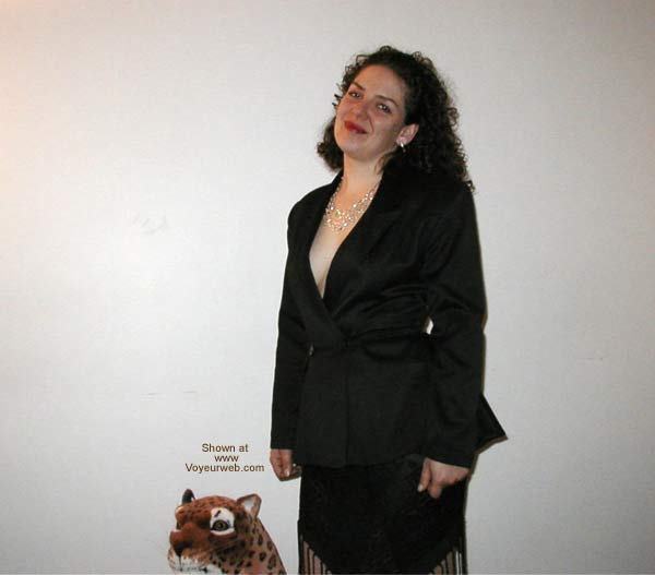 Pic #1Hot girlfriend indoors