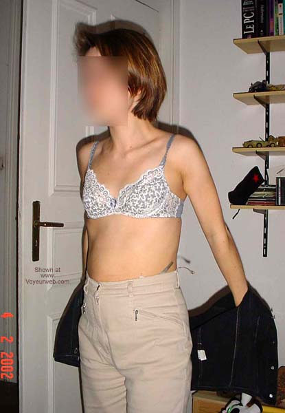 Pic #128 yo French Girlfriend