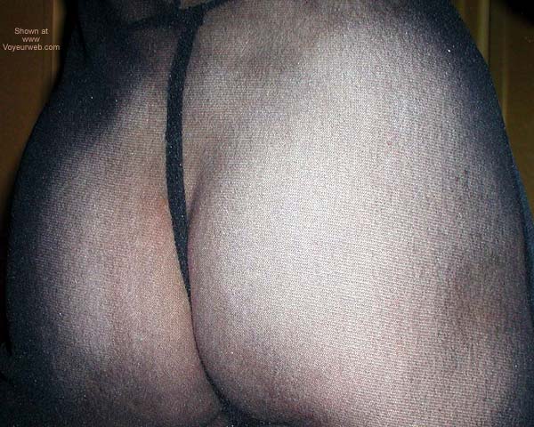 Pic #1Laila at Your Door