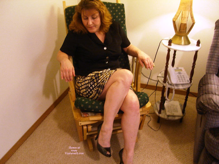 Pic #1 LE Leggy Fun