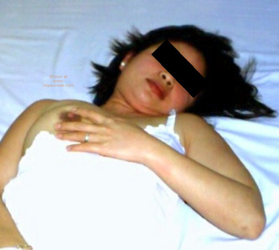 Pic #1Hot 28 yo Momma 7