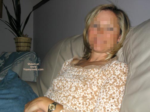 Pic #1Little Lynn Shows'Em