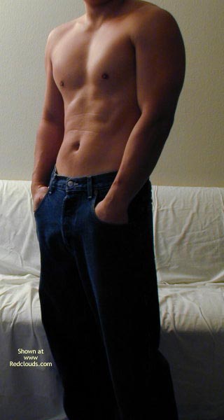 Pic #1M* Island Guy Strips Off Tthe Jeans