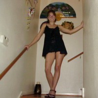 Pic #1La Sexy Housewife'S 1st Contri