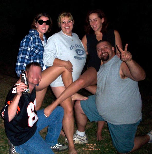 Pic #1Party At Eye'S