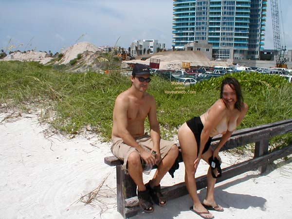 Pic #1Miami Latina still nude in Public 1