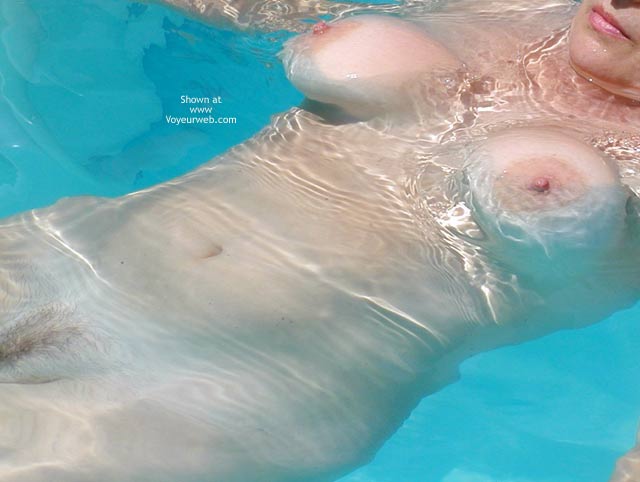 Pic #1Dafne Waterword