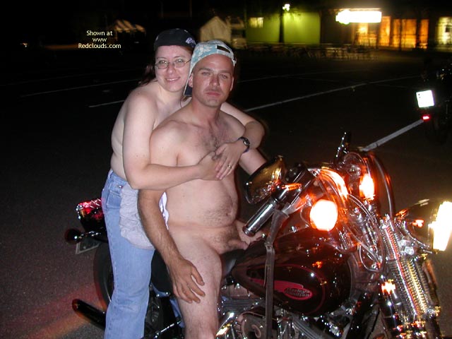 Pic #1Nakid Ride At Hog Run