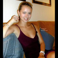 Isabel - First Time On VW