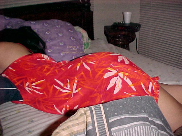 Pic #1Lady in Red