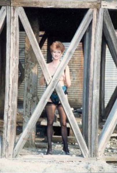 Pic #1Shirl's X Spot