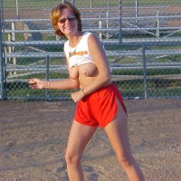 Pic #1SDRH Plays Outside