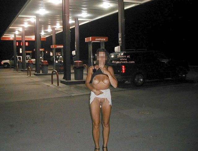 Pic #1Monique in the States 1