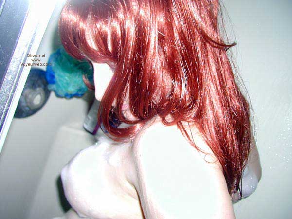 Pic #1Lisa's Sexy Shower 2