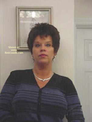 Pic #1Girlfriend Having Some Fun