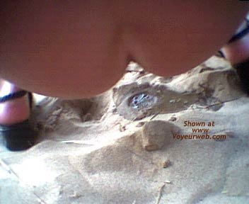 Pic #1Peeing on The Sand