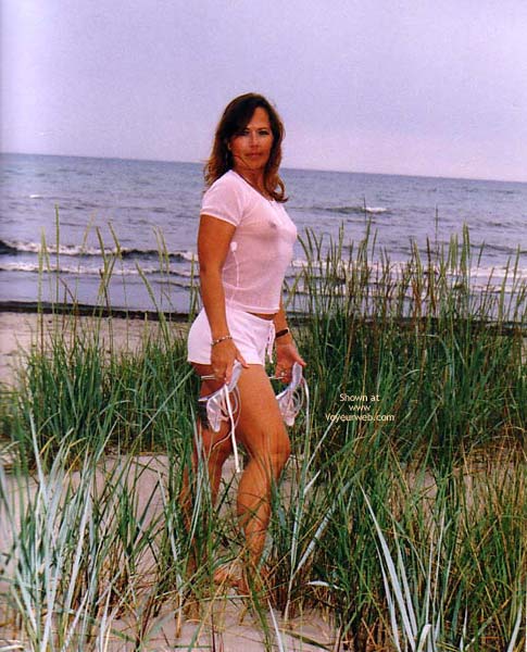 Pic #1Catti On The Beach