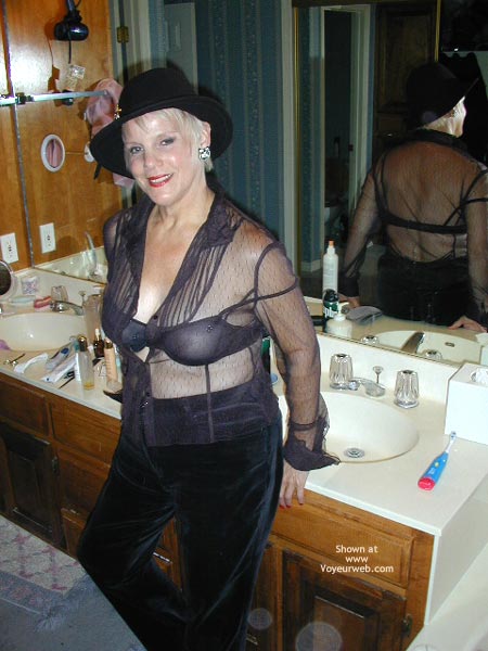 Pic #1Redhotgrani 61yo Goes Shopping