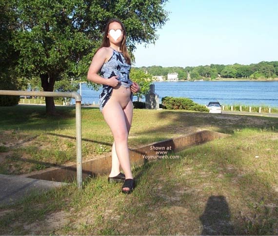 Pic #1Stephanie at The Park I