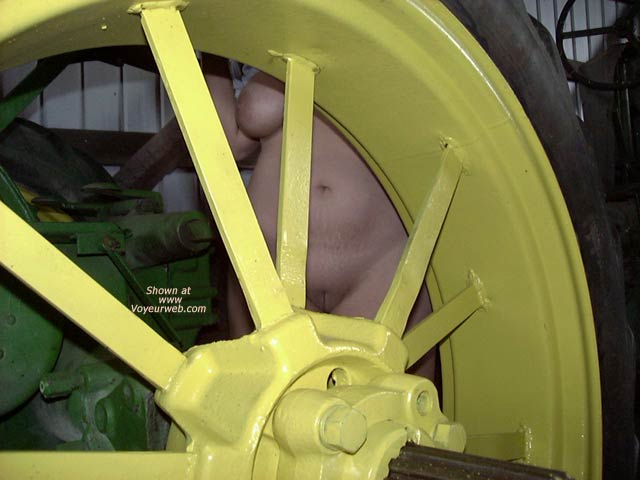 Pic #1 *NT Farmgirl