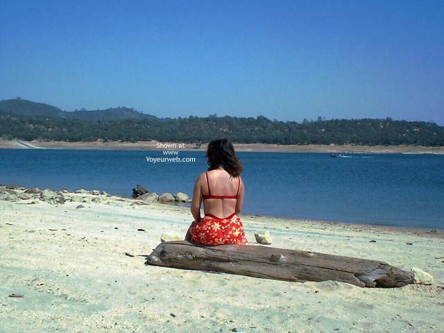 Pic #1*WA Brianna at The Lake 1