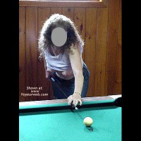 Pic #1 Babe Shooting Pool