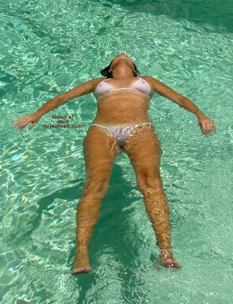 Pic #1 Penelope Shows Again